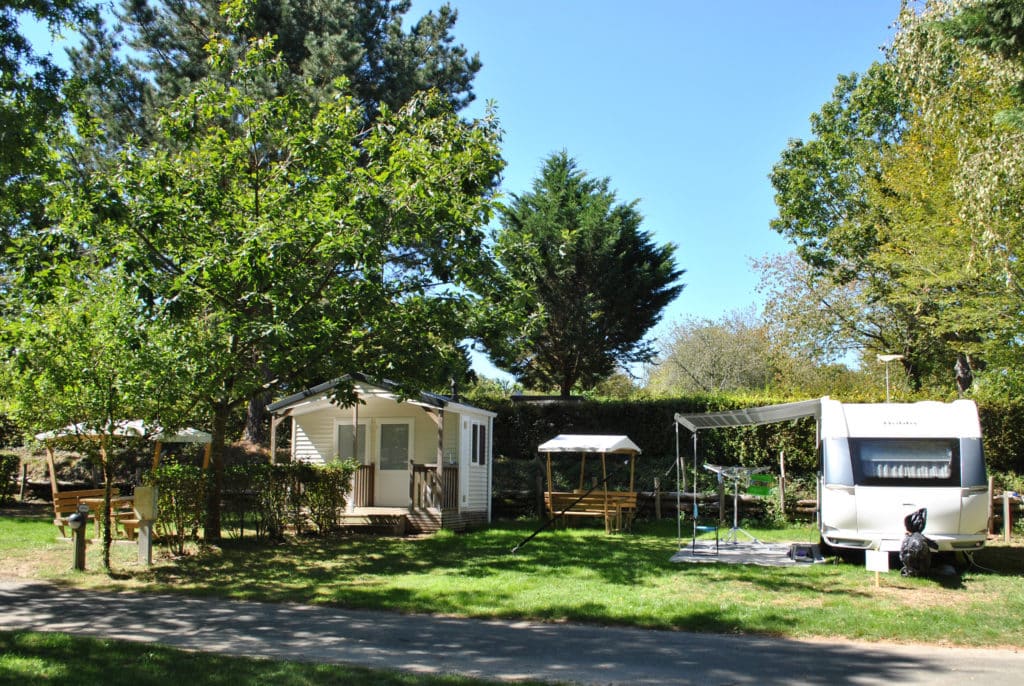 Camping La Garangeoire - Private bathroom, a real convenience!