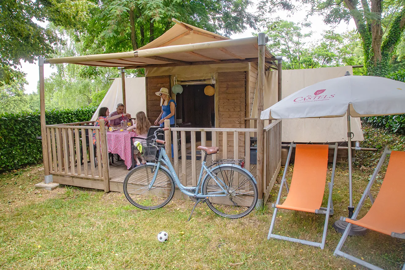 Camping La Garangeoire - Tribu-Zelt